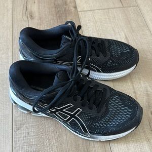 Black ASICS gel-kayano 26 size 7